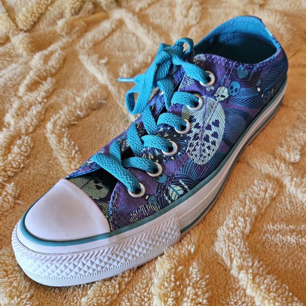 Women's Blue & Purple Tropical Skull Converse Low Top Shoes Canvas Sneakers Sz 7 - Picture 4 of 11